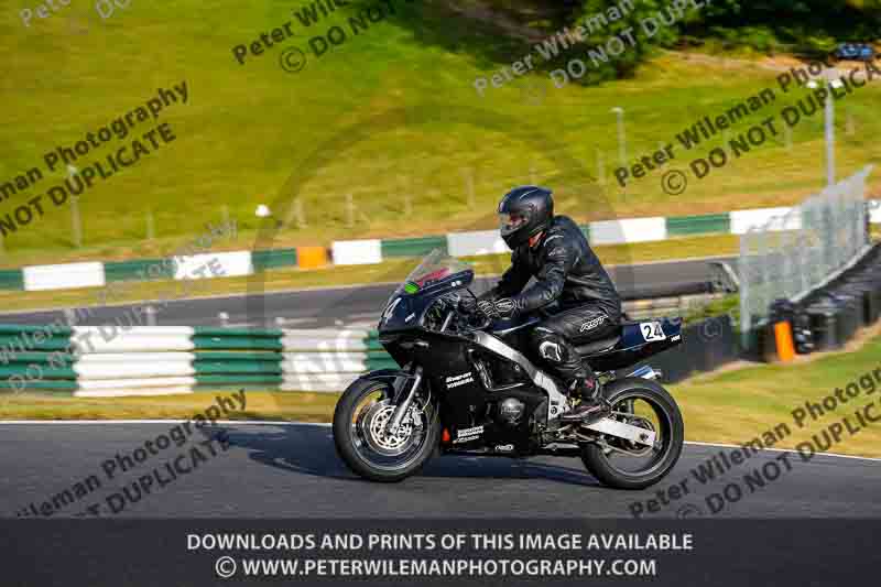 cadwell no limits trackday;cadwell park;cadwell park photographs;cadwell trackday photographs;enduro digital images;event digital images;eventdigitalimages;no limits trackdays;peter wileman photography;racing digital images;trackday digital images;trackday photos